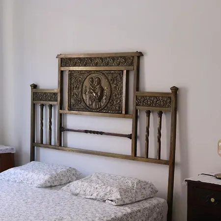 לינה וארוחת בוקר La Sacristana Bnb